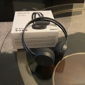 Sony WH- CH400 Bluetooth Headphones